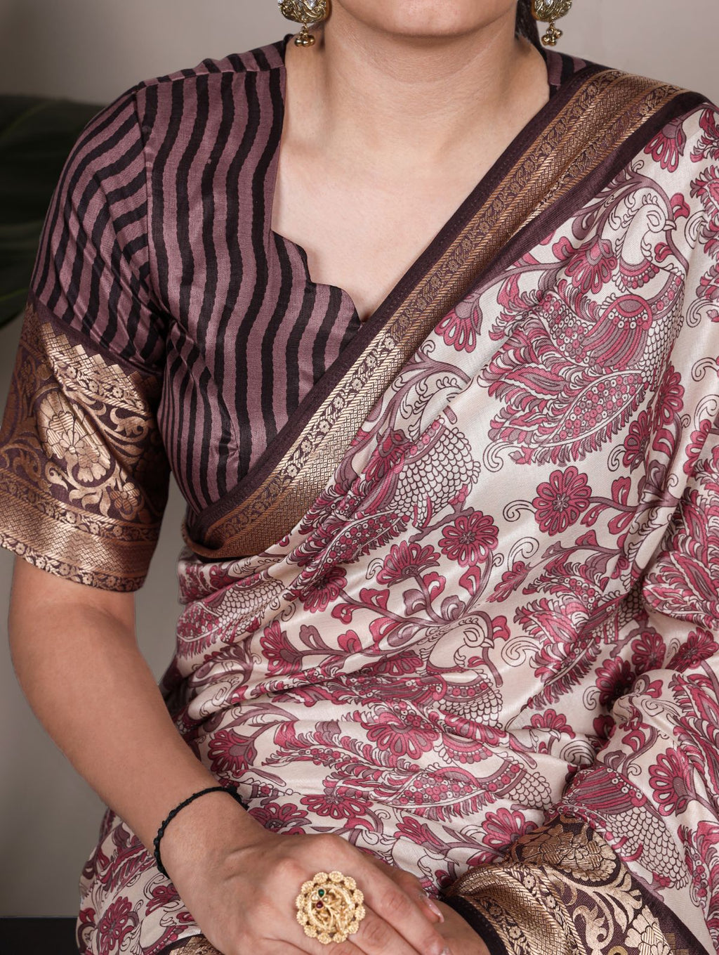 Pink tasar silk printed saree with viscose border and blouse