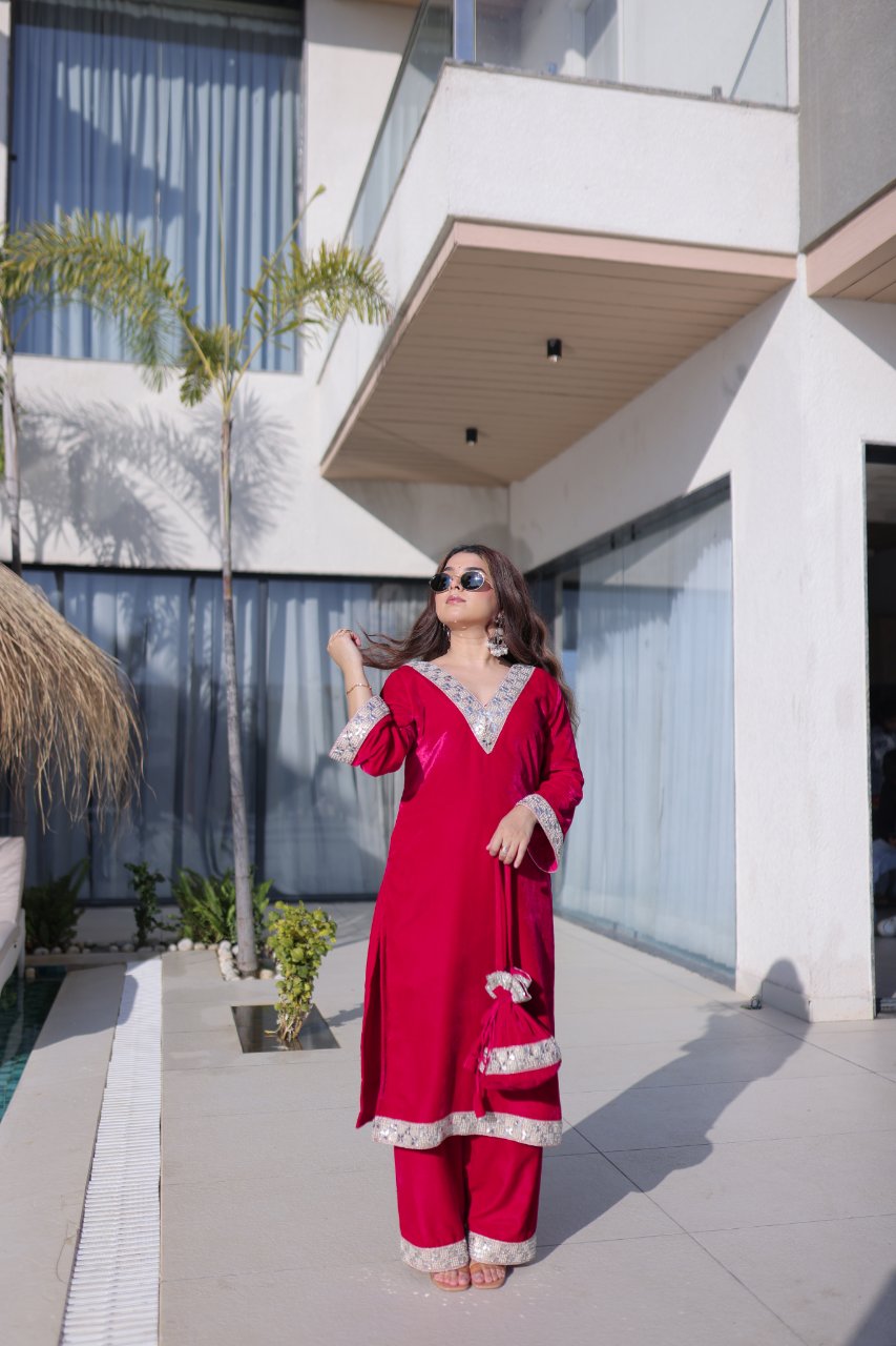 Elvya rani pink velvet kurti set with zari embroidered mirror work