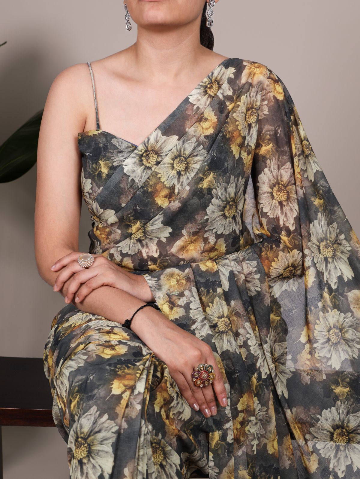 Mehendi Green Color Weightless Marble Floral Print Saree with Unstitched Blouse