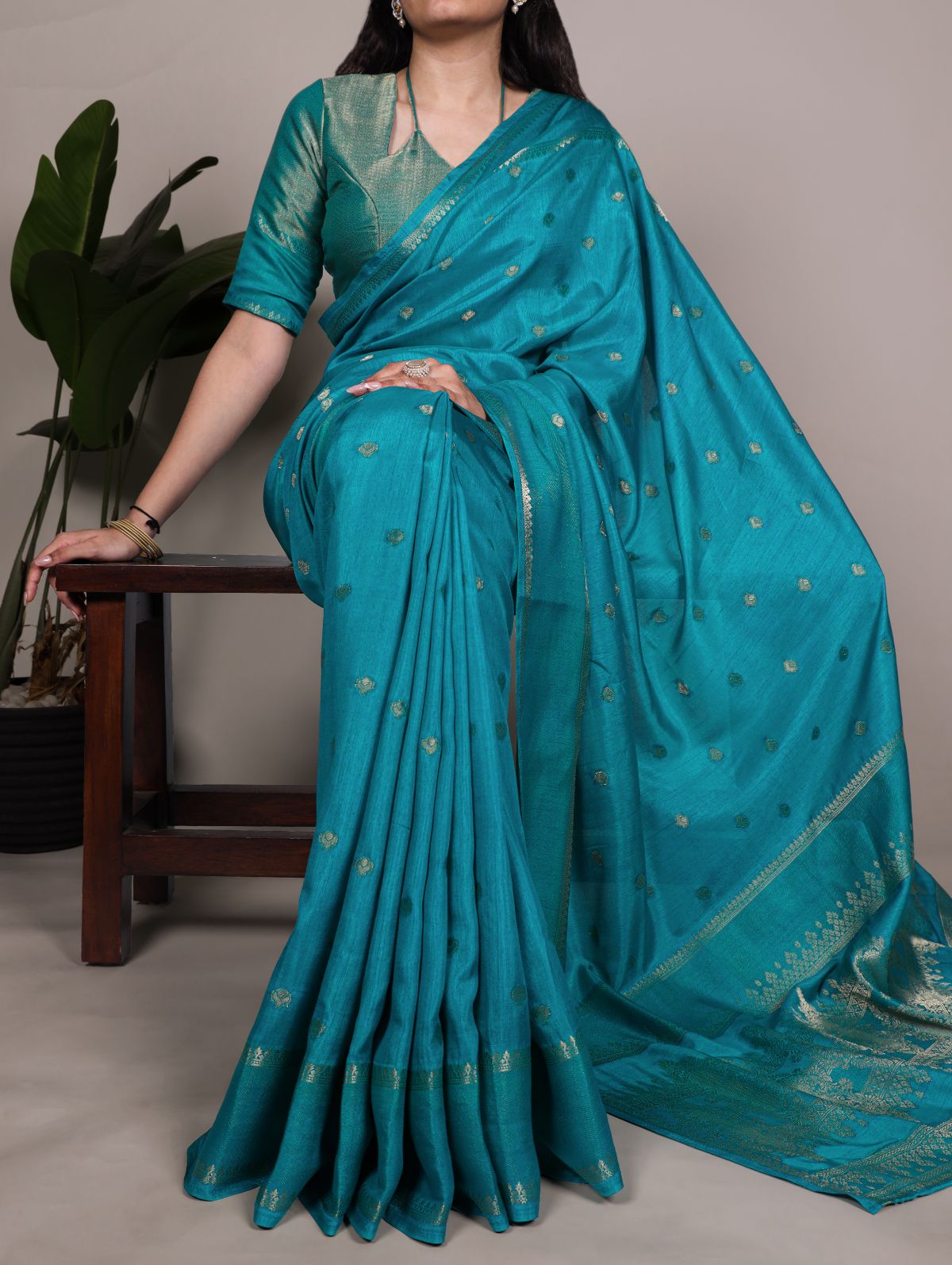 Teal blue Roop silk zari weaving saree with unstitched blouse