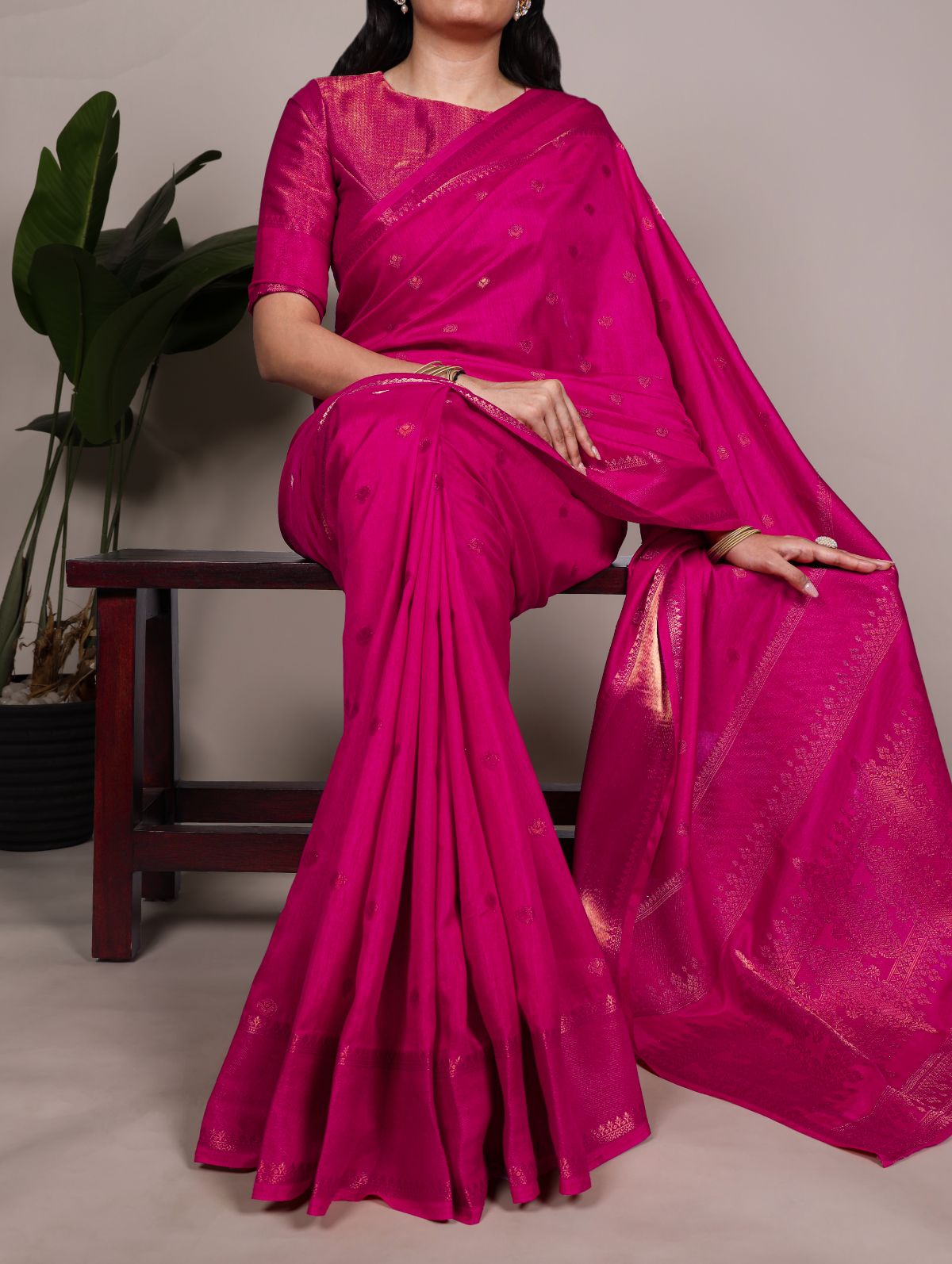 Pink Roop silk zari weaving saree with unstitched blouse