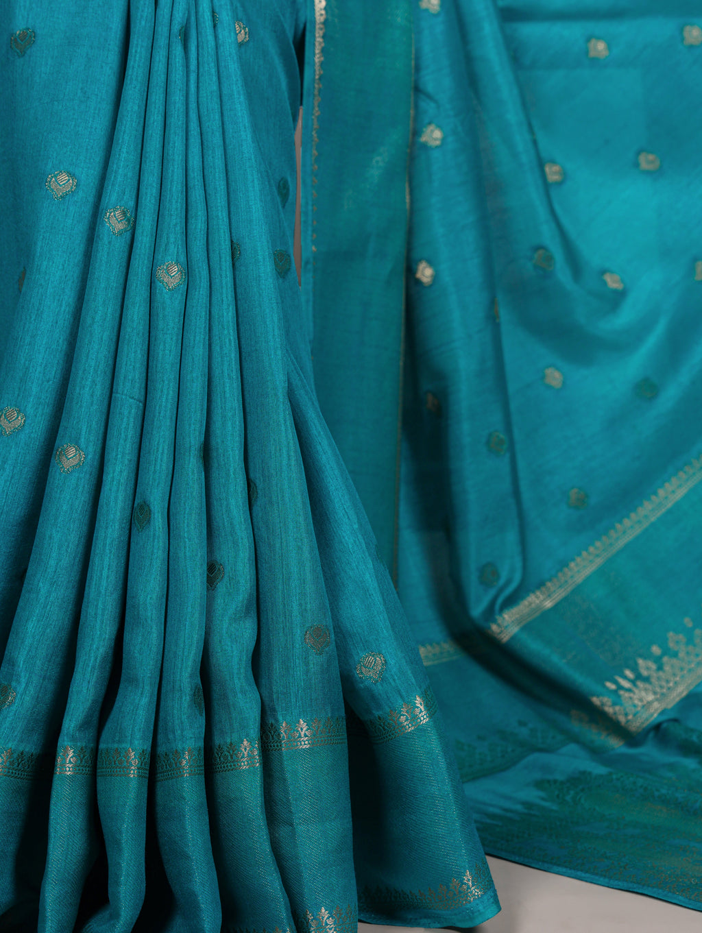 Teal blue Roop silk zari weaving saree with unstitched blouse